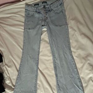 FLARE JEANS FROM TARGET!! SUPER CUTE FLARE JEANS FROM TARGET